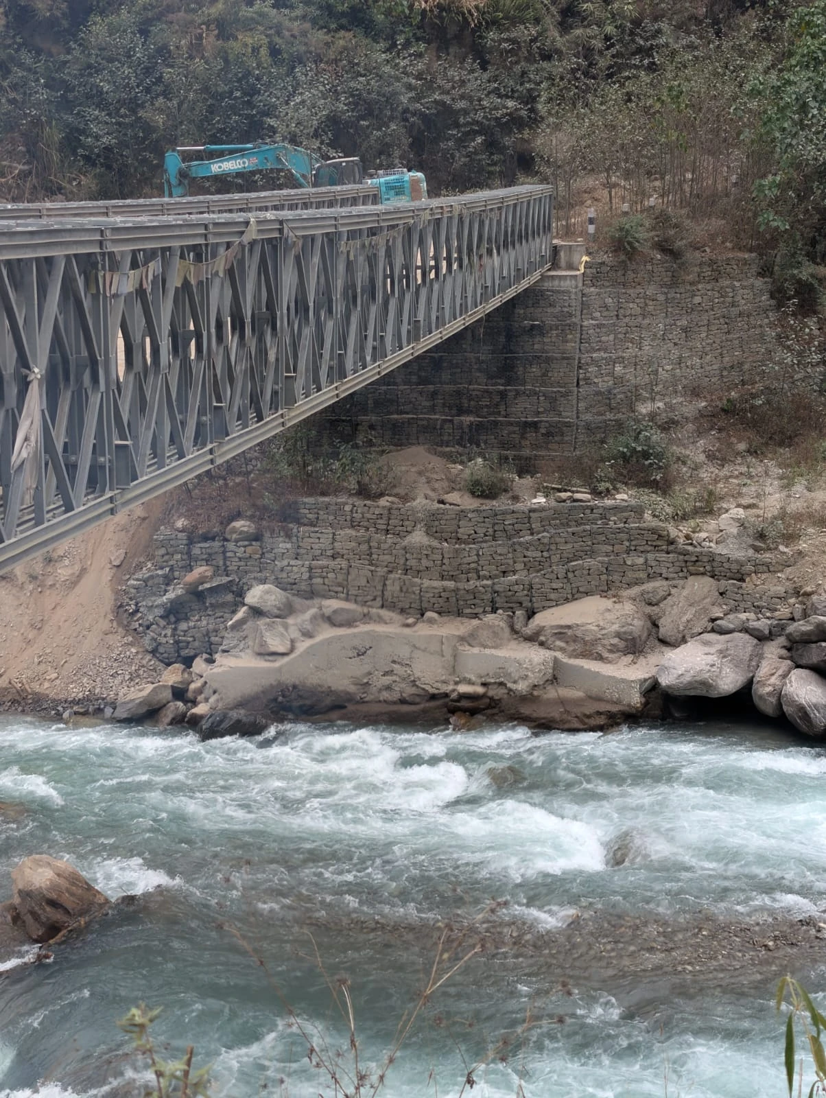 Hot Dip Galvanization for Steel Bridges in Nepal